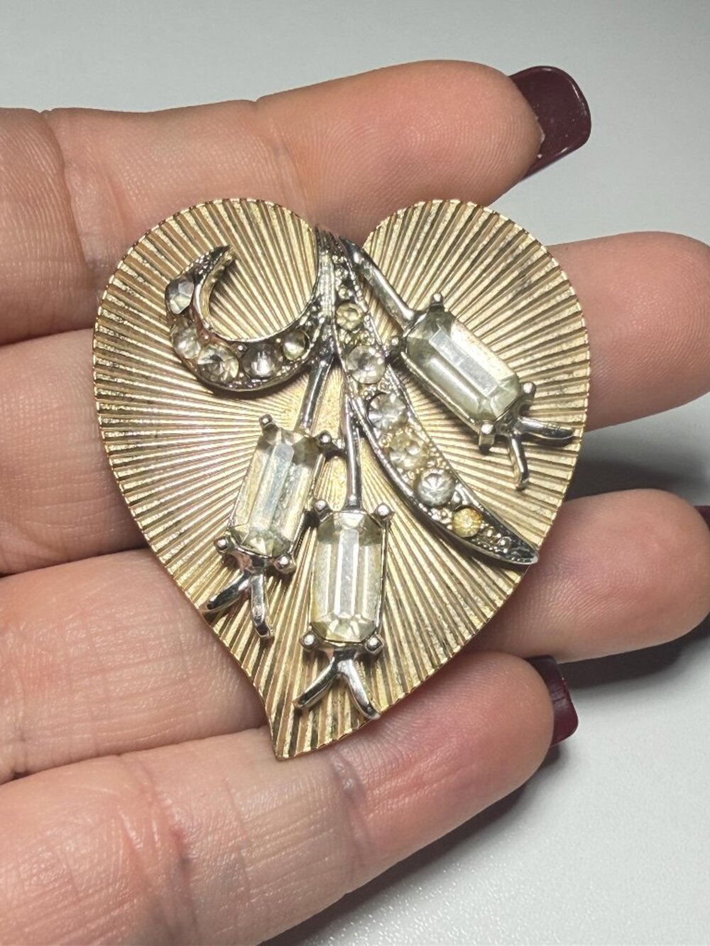 Vintage Rhinestone Heart Brooch Gold Tone Baguette Crystal Floral Pin 2"